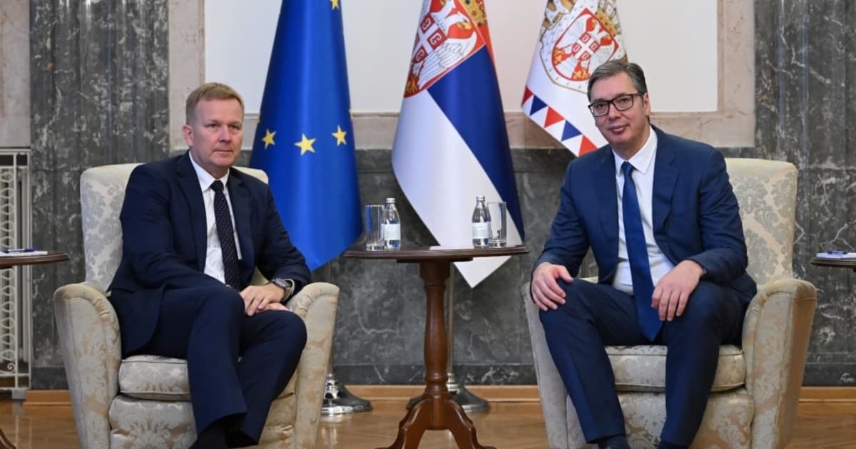 Vučić upozorava na pritisak na srpsku zajednicu na Kosovu