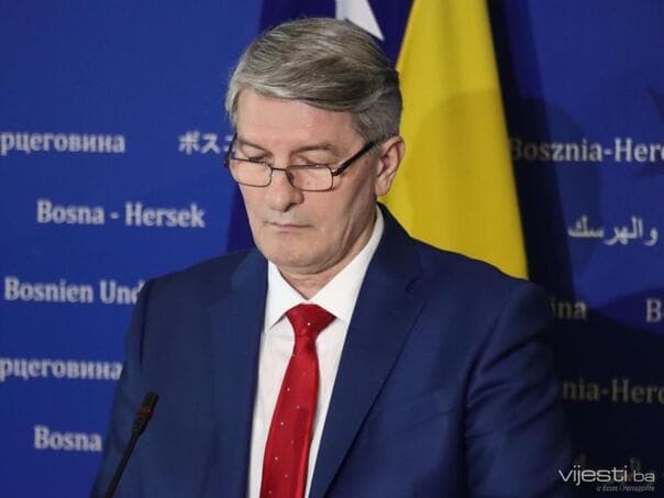 Mehmedović upozorava na eroziju nadležnosti u BiH