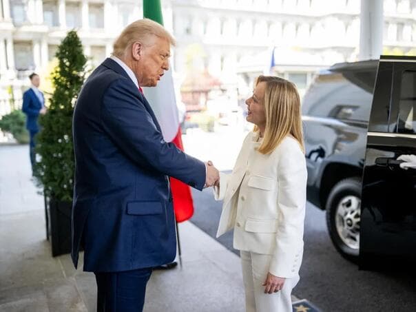 Meloni osudila Trumpov napad na papu Lavu