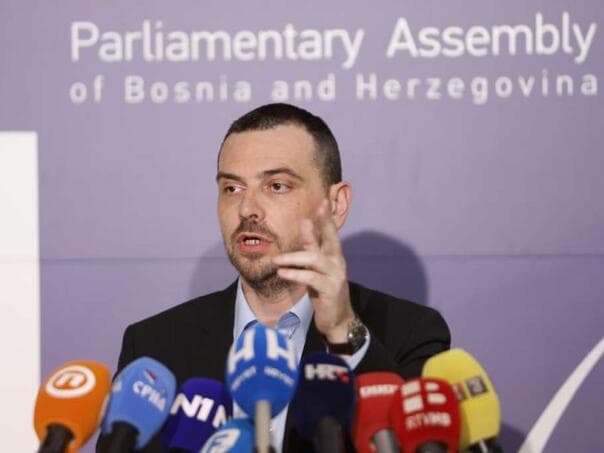 Magazinović o porazu Orbana: Signal kraj "modernih diktatora"