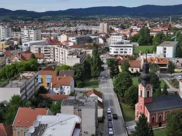 Bolnički sindikati u RS nezadovoljni povećanjem plata