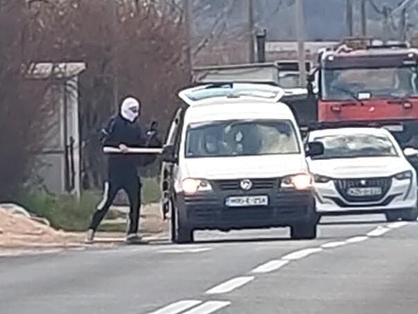 Neredi u Mostaru: Ultrasi napali Veležove navijače na putu za Vels